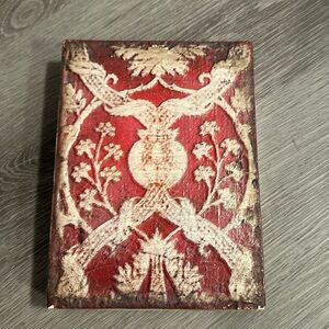 Sid Dickens- Red Silk